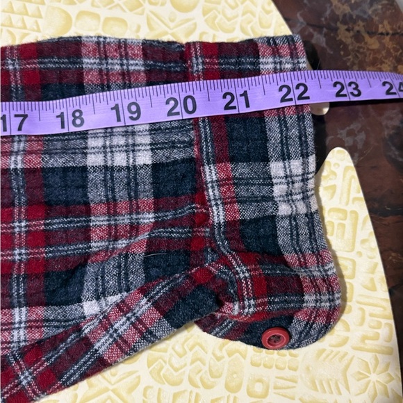 Pendleton Red and Black Plaid Men's Shirt - Picture 11 of 11